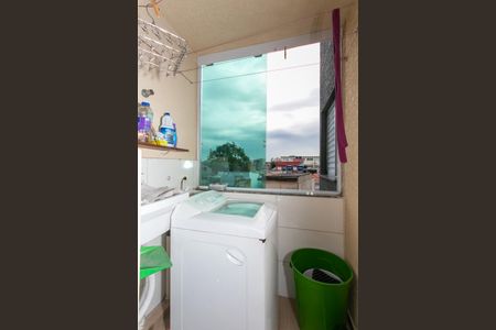 Apartamento para alugar com 37m², 2 quartos e sem vaga Apartamento para alugar com 37m², 2 quartos e sem vagaÁrea de Serviço