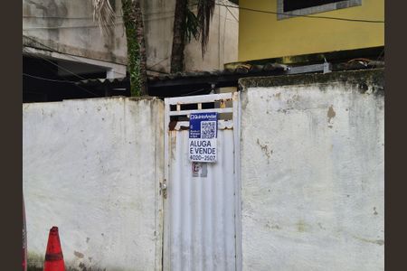 Casa de condomínio para alugar com 55m², 1 quarto e sem vagaPlaca