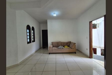 Sala de casa de condomínio para alugar com 1 quarto, 55m² em Vargem Pequena, Rio de Janeiro