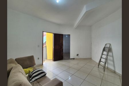 Casa de condomínio para alugar com 55m², 1 quarto e sem vagaSala 