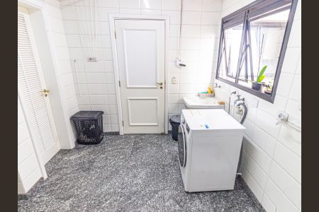 Apartamento à venda com 137m², 4 quartos e 3 vagasÁrea de Serviço