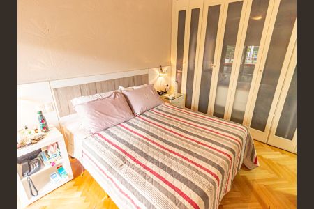 Apartamento à venda com 137m², 4 quartos e 3 vagasSuíte 1