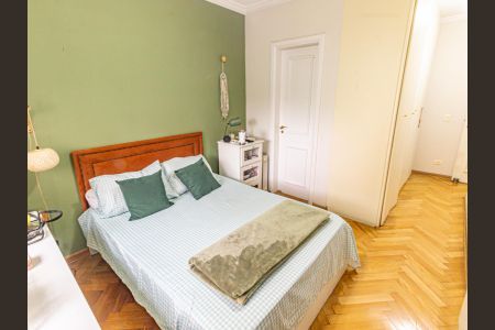 Apartamento à venda com 137m², 4 quartos e 3 vagasSuíte 2