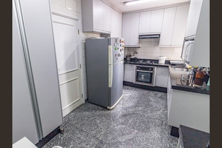 Apartamento à venda com 137m², 4 quartos e 3 vagasCozinha