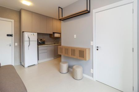 Sala de apartamento para alugar com 2 quartos, 32m² em Campo Belo, São Paulo