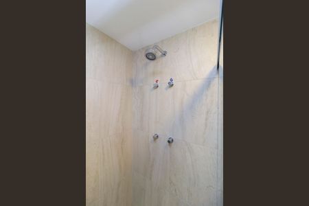 Studio para alugar com 42m², 1 quarto e sem vaga Studio para alugar com 42m², 1 quarto e sem vagaSuíte - Banheiro