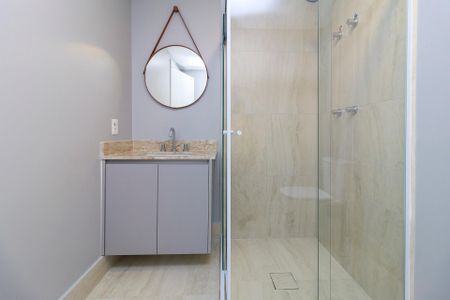 Studio para alugar com 42m², 1 quarto e sem vaga Studio para alugar com 42m², 1 quarto e sem vagaSuíte - Banheiro