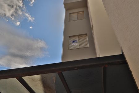 Apartamento para alugar com 50m², 2 quartos e 1 vagaPlaquinha