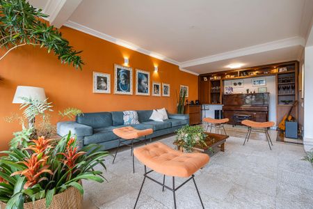 Casa à venda com 453m², 3 quartos e 4 vagasSala 1