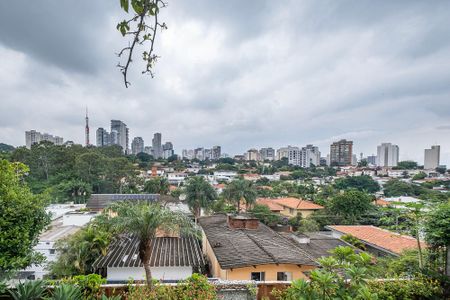 Sala 1 - Vista de casa à venda com 3 quartos, 453m² em Jardim das Bandeiras, São Paulo