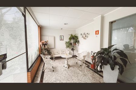 Apartamento para alugar com 57m², 2 quartos e 1 vagaHall social