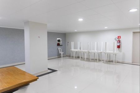 Apartamento para alugar com 57m², 2 quartos e 1 vagaÁrea comum - Salão de festas