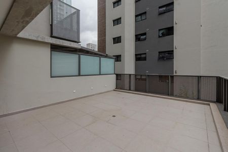 Apartamento à venda com 70m², 1 quarto e 1 vaga Apartamento à venda com 70m², 1 quarto e 1 vagaSacada
