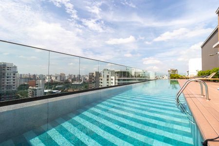 Apartamento à venda com 70m², 1 quarto e 1 vaga Apartamento à venda com 70m², 1 quarto e 1 vagaÁrea comum - Piscina