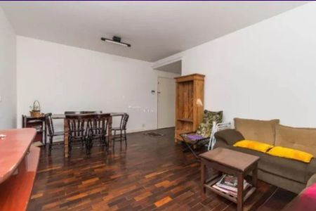 Sala  de apartamento para alugar com 3 quartos, 95m² em Moinhos de Vento, Porto Alegre