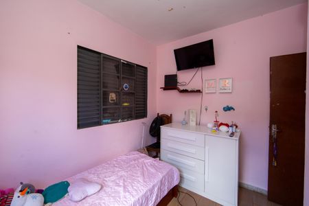 Casa à venda com 282m², 3 quartos e 6 vagas Casa à venda com 282m², 3 quartos e 6 vagasQUARTO2