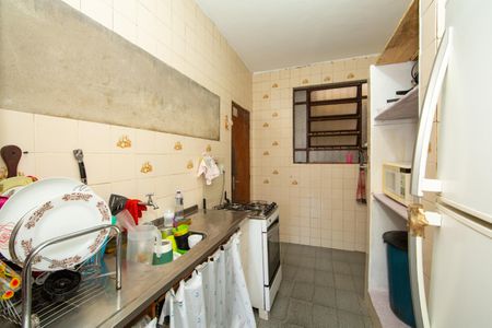 Casa à venda com 282m², 4 quartos e 6 vagasCOZINHA