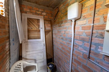 Casa à venda com 100m², 3 quartos e 1 vaga Casa à venda com 100m², 3 quartos e 1 vagaBanheiro 2