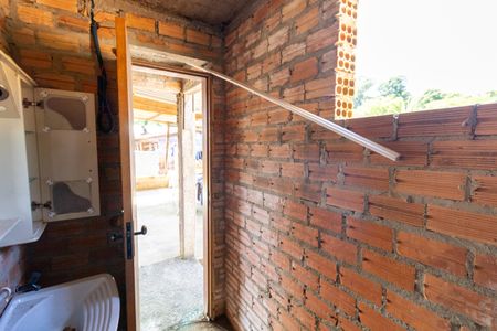 Casa à venda com 100m², 3 quartos e 1 vaga Casa à venda com 100m², 3 quartos e 1 vagaBanheiro 2