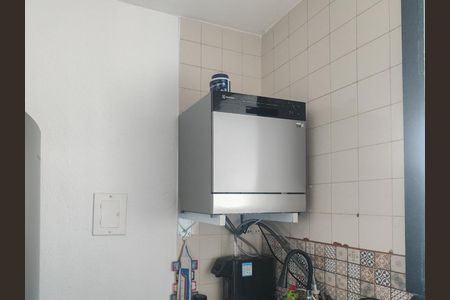 Cozinha de apartamento à venda com 2 quartos, 58m² em Heliópolis, Belo Horizonte