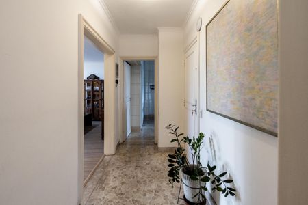 Apartamento para alugar com 170m², 3 quartos e 1 vaga Apartamento para alugar com 170m², 3 quartos e 1 vagaHall do apartamento