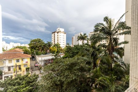 Apartamento para alugar com 170m², 3 quartos e 1 vaga Apartamento para alugar com 170m², 3 quartos e 1 vagaVista do Apartamento