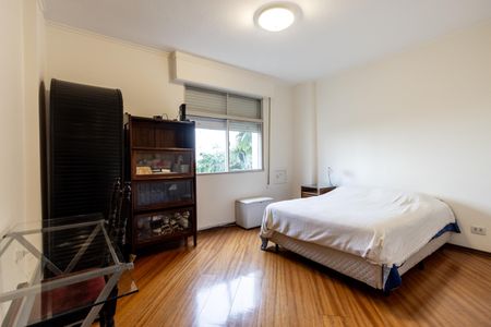 Apartamento para alugar com 170m², 3 quartos e 1 vaga Apartamento para alugar com 170m², 3 quartos e 1 vagaQuarto 2
