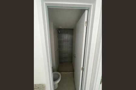 Banheiro de apartamento à venda com 1 quarto, 51m² em Maracanã, Rio de Janeiro