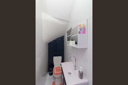 Casa de condomínio para alugar com 52m², 2 quartos e 2 vagasLavabo