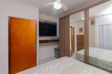 Casa de condomínio para alugar com 52m², 2 quartos e 2 vagasSuíte 2