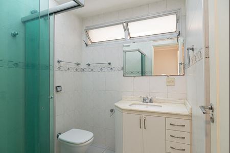 Apartamento à venda com 137m², 3 quartos e 1 vaga Apartamento à venda com 137m², 3 quartos e 1 vagaBanheiro 2