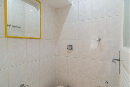 Apartamento à venda com 137m², 3 quartos e 1 vaga Apartamento à venda com 137m², 3 quartos e 1 vagaBanheiro de Serviço