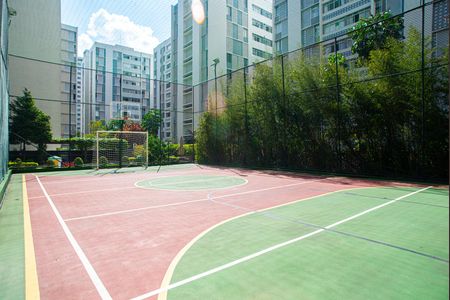 Apartamento à venda com 137m², 3 quartos e 1 vaga Apartamento à venda com 137m², 3 quartos e 1 vagaÁrea comum - Quadra