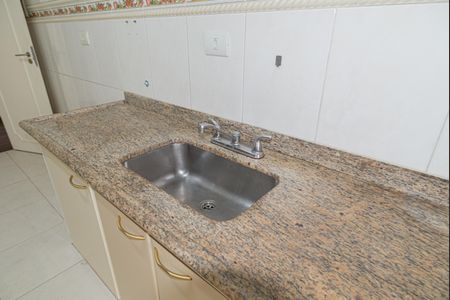 Apartamento à venda com 137m², 3 quartos e 1 vaga Apartamento à venda com 137m², 3 quartos e 1 vagaCozinha