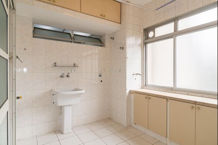 Apartamento à venda com 137m², 3 quartos e 1 vaga Apartamento à venda com 137m², 3 quartos e 1 vagaÁrea de Serviço