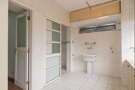 Apartamento à venda com 137m², 3 quartos e 1 vaga Apartamento à venda com 137m², 3 quartos e 1 vagaÁrea de Serviço