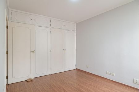 Apartamento à venda com 137m², 3 quartos e 1 vaga Apartamento à venda com 137m², 3 quartos e 1 vagaQuarto 2