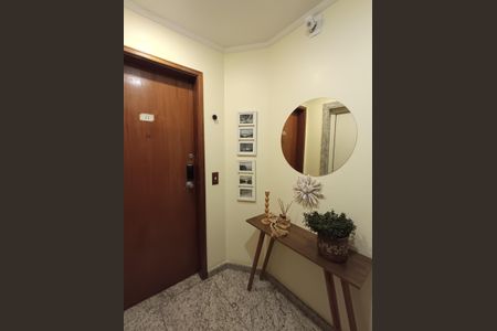 Apartamento à venda com 102m², 3 quartos e 2 vagasHall