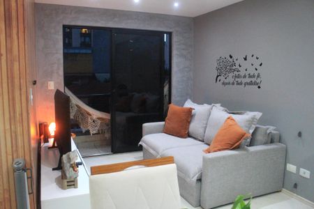Apartamento para alugar com 74m², 2 quartos e 1 vagaSala