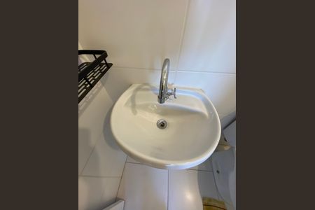 Apartamento para alugar com 1 quarto, 27m² em Parque Maria Helena, São Paulo