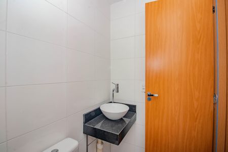 Apartamento à venda com 77m², 2 quartos e 1 vagaBanheiro