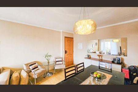 Sala de apartamento à venda com 3 quartos, 74m² em Jaguaribe, Osasco