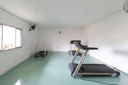 Apartamento à venda com 74m², 3 quartos e 1 vaga Apartamento à venda com 74m², 3 quartos e 1 vagaÁrea comum - Academia