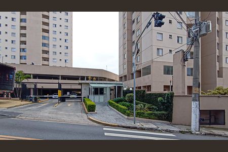 Apartamento à venda com 74m², 3 quartos e 1 vaga Apartamento à venda com 74m², 3 quartos e 1 vagaFachada