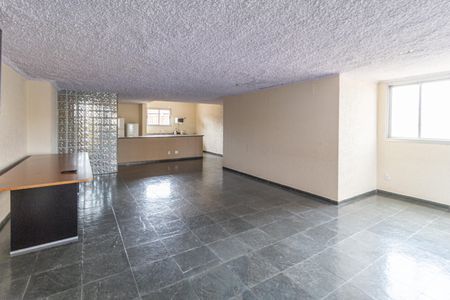 Apartamento à venda com 74m², 3 quartos e 1 vaga Apartamento à venda com 74m², 3 quartos e 1 vagaÁrea comum - Salão de festas