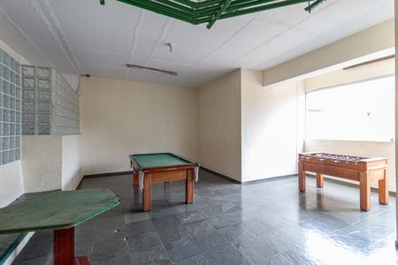 Apartamento à venda com 74m², 3 quartos e 1 vaga Apartamento à venda com 74m², 3 quartos e 1 vagaÁrea comum - Salão de jogos