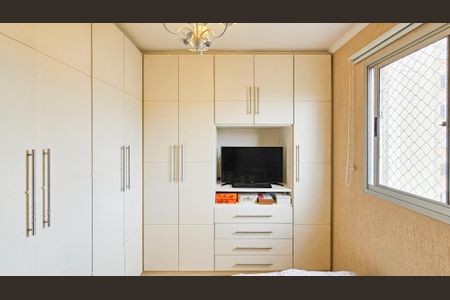 Apartamento à venda com 74m², 3 quartos e 1 vaga Apartamento à venda com 74m², 3 quartos e 1 vagaSuíte