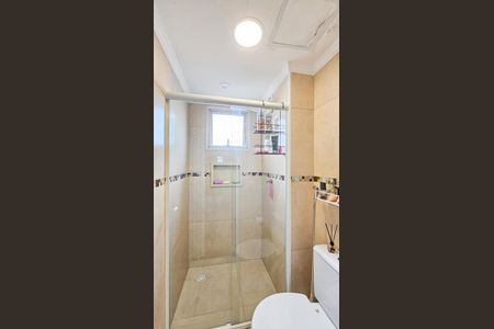 Apartamento à venda com 74m², 3 quartos e 1 vaga Apartamento à venda com 74m², 3 quartos e 1 vagaBanheiro da suíte