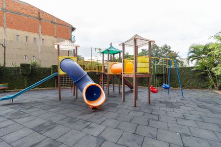 Apartamento à venda com 74m², 3 quartos e 1 vaga Apartamento à venda com 74m², 3 quartos e 1 vagaÁrea comum - Playground