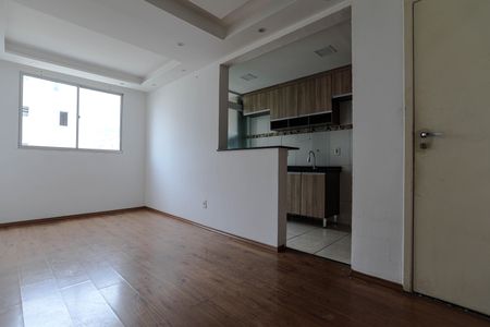 Sala de apartamento para alugar com 2 quartos, 46m² em Vila Mogilar, Mogi das Cruzes